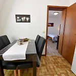 Haus Luv und Lee Appartement LEE15